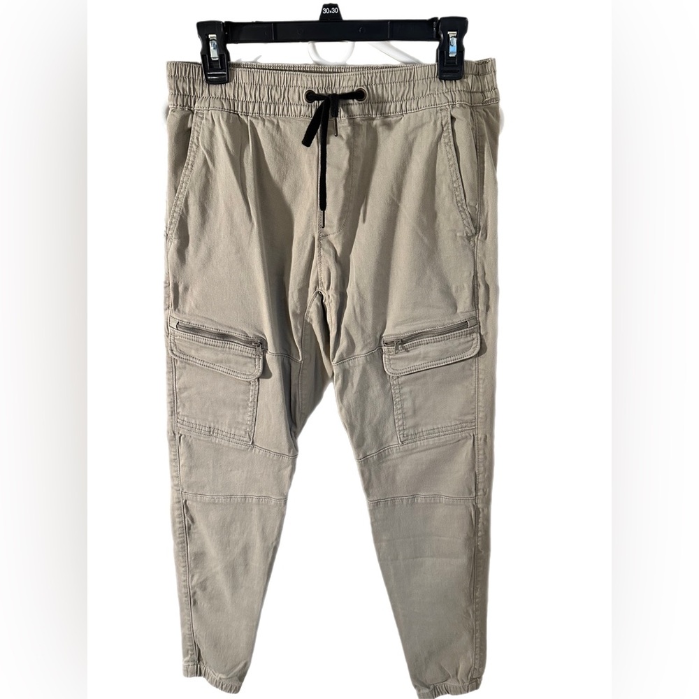 Men’s HOLLISTER size S skinny khaki jogger pant